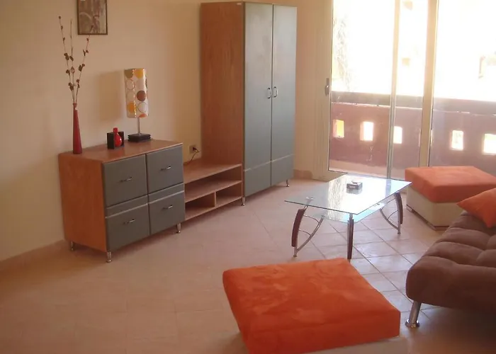 Apartmanhotel Kamareia & Compound 3*