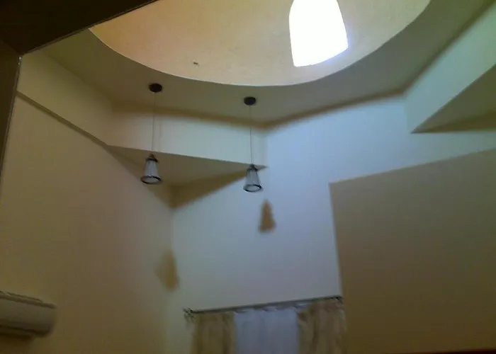 Apartmanhotel Kamareia & Compound Gurdaka