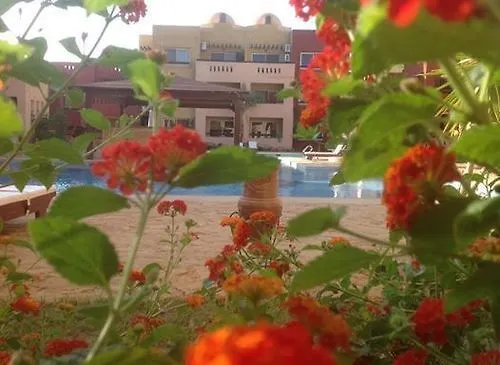 Kamareia & Compound Apartmanhotel 3*